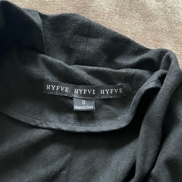 HYFVE Black Sleeveless Draped Vest Women’s Size Small - Picture 2 of 5